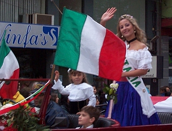 reina_de_italia_fiesta_del_inmigrante