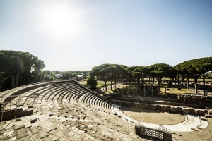 teatro ostia antica